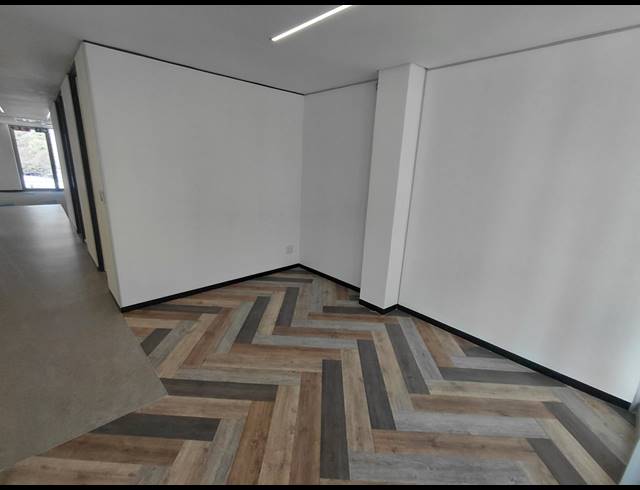 396M² OFFICE TO LET IN BRYANSTON